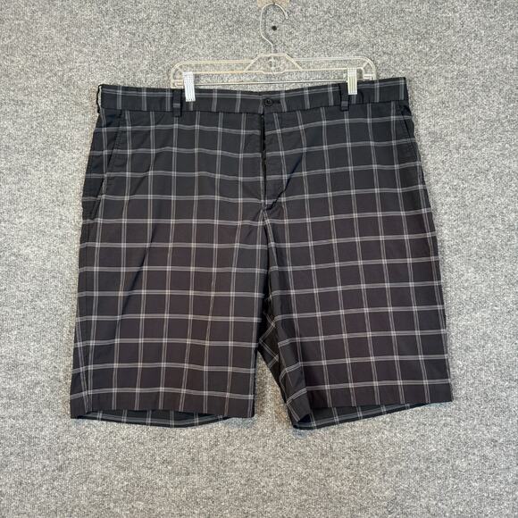 Nike Golf Shorts Mens 42 Black Chinos Golf Flat Front Outdoors Casual Checkered - Picture 1 of 9